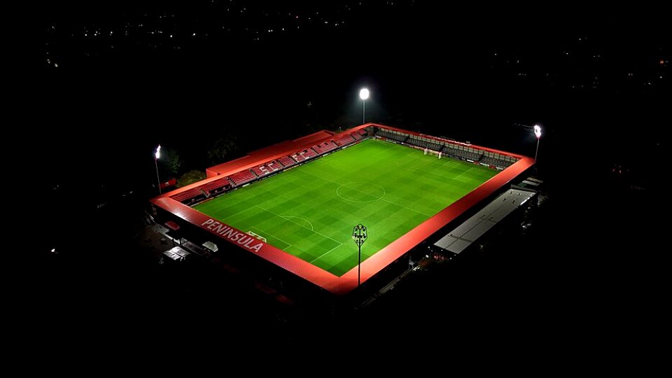 2026赛季NFL常规赛数据解读:地面冲刺均码与巴尔的摩乌鸦走势